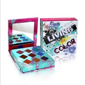 Hank and Henry Living Color Pallette